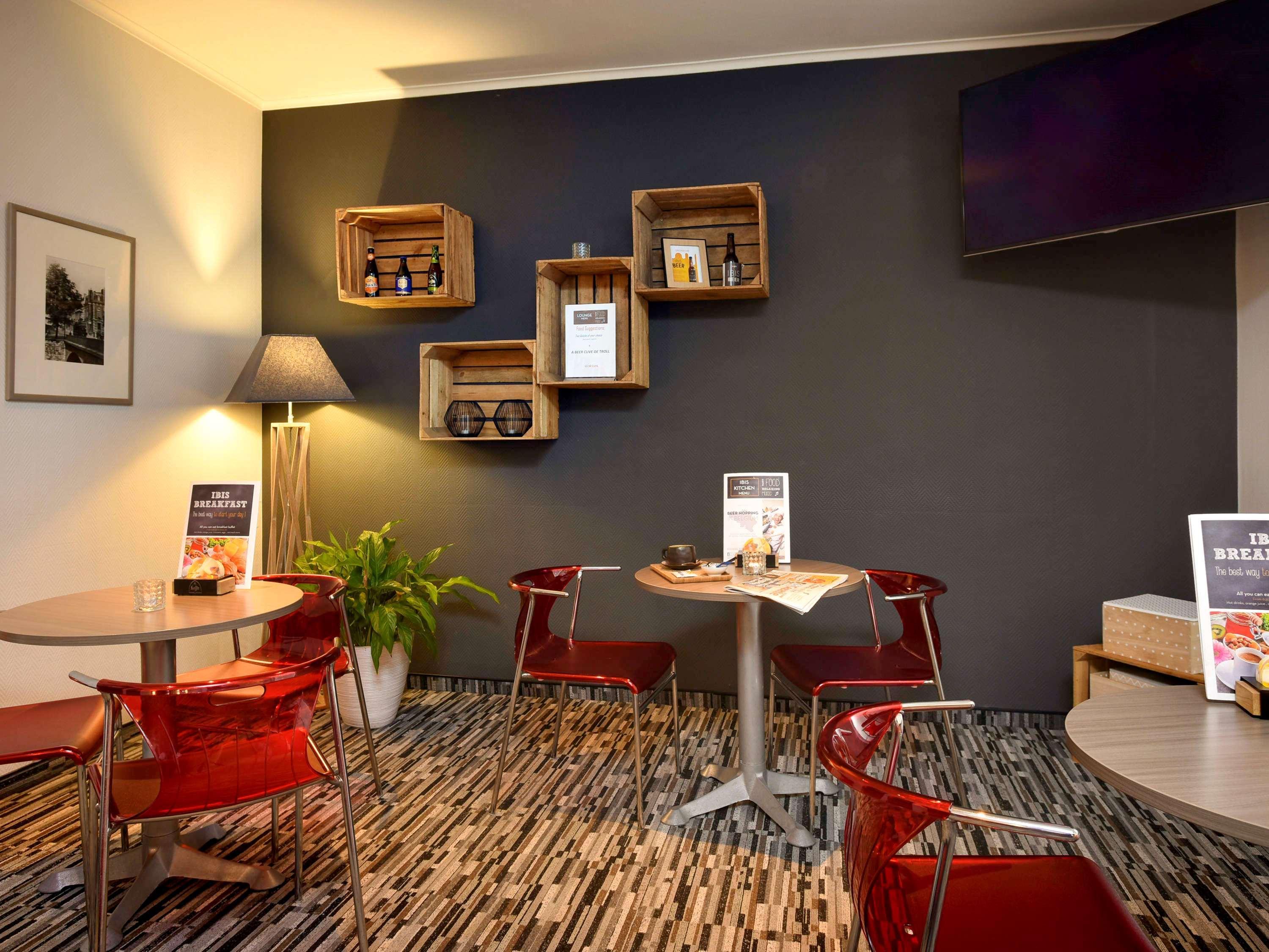 Ibis Charleroi Centre Gare Hotel Eksteriør billede