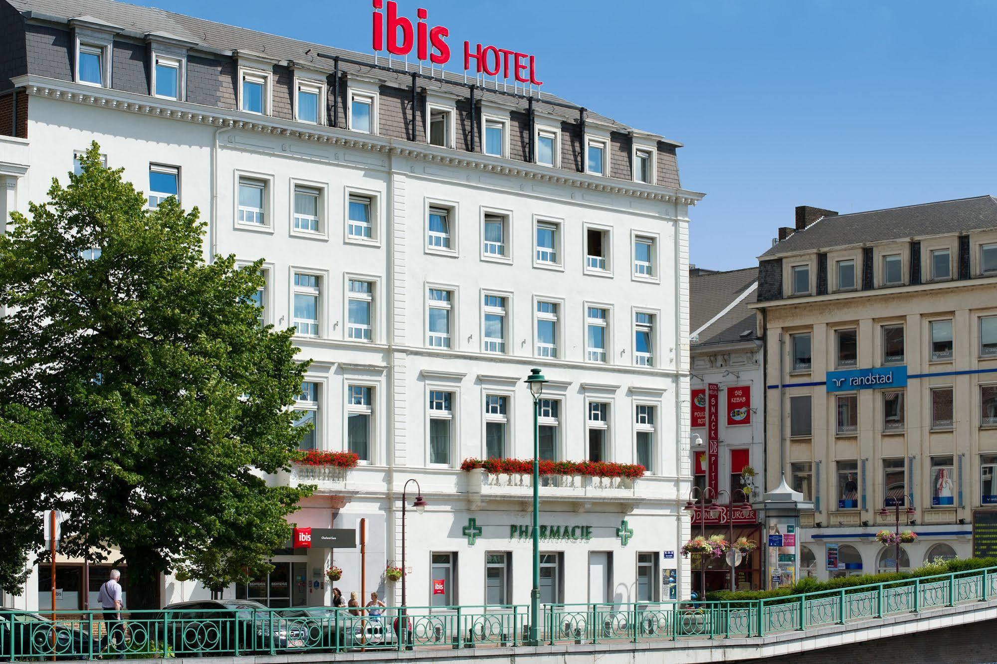 Ibis Charleroi Centre Gare Hotel Eksteriør billede
